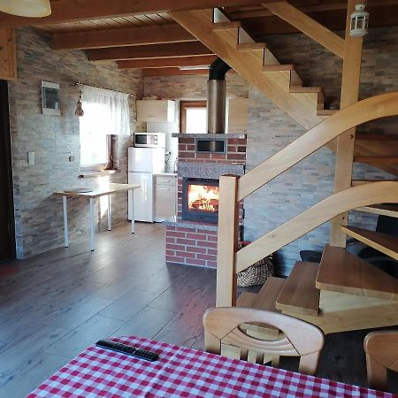 Domek Czerwony Kapturek Villa Plocice Kültér fotó