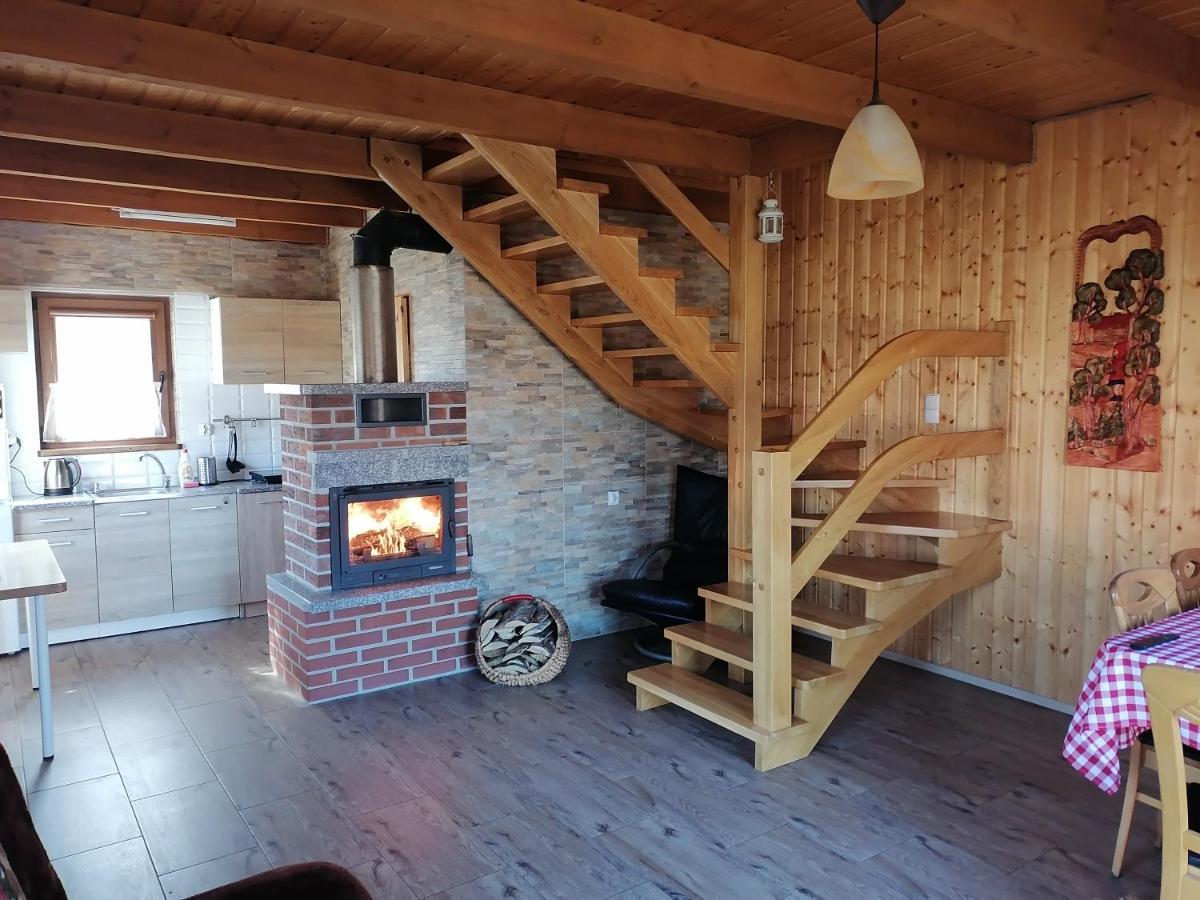 Domek Czerwony Kapturek Villa Plocice Kültér fotó